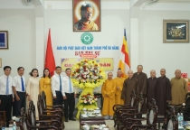 Đà Nẵng: Lãnh đạo chính quyền thành phố chúc mừng Ban Trị sự nhân dịp Phật Đản PL.2568