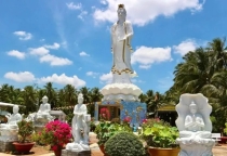 Chùa Liên Hoa (Chợ Gạo, Tiền Giang)
