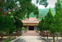 Thiền Viện Chân Không Núi Lớn (Phường 6, Bà Rịa – Vũng Tàu)