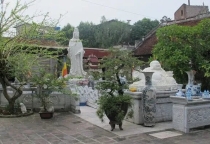 Chùa Bát Tràng (Gia Lâm, Hà Nội)