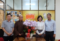 Đại diện Cục An ninh nội địa - Bộ Công an thăm Báo Giác Ngộ nhân Đại lễ Phật đản