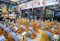 Chư Ni trường hạ chùa Bồ Đề Lan Nhã (Q.6) Bố-tát, tụng giới