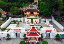 Lăng Thoại Ngọc Hầu (Sơn Lăng – Châu Đốc, An Giang)