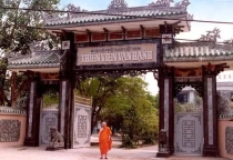 Thiền viện Vạn Hạnh (Phú Nhuận, TP. Hồ Chí Minh)