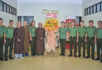 Đại diện Công an TP.HCM chúc mừng Báo Giác Ngộ nhân ngày Báo chí Cách mạng Việt Nam