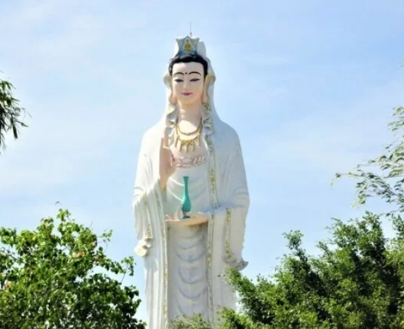 Chùa Hưng Thiện (Mẹ Đông Hải – Bạc Liêu)
