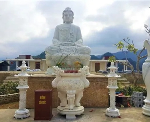 Chùa Linh Ứng (Tam Đường, Lai Châu)