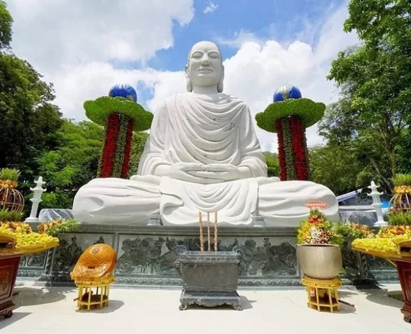 Thiền Tôn Phật Quang (Tân Thành, Bà Rịa – Vũng Tàu)