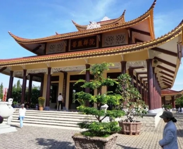 Thiền Viện Phổ Chiếu (Tân Thành, Bà Rịa – Vũng Tàu)