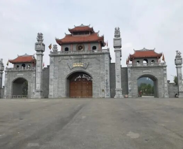Đền Hùng (Việt Trì, Phú Thọ)