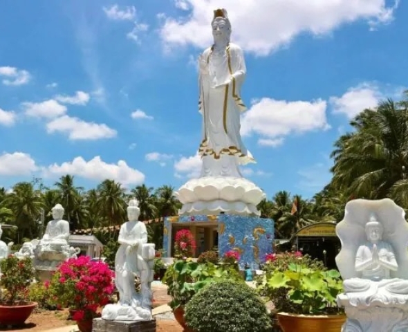 Chùa Liên Hoa (Chợ Gạo, Tiền Giang)