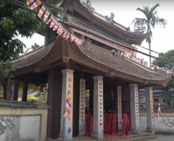 Chùa Dương Đanh (Bà Đanh tự – Gia Lâm, Hà Nội)