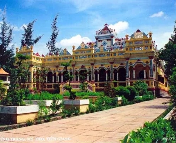 Chùa Vĩnh Tràng (Mỹ Tho, Tiền Giang)