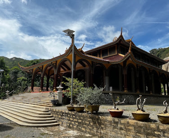 Chùa Chơn Nguyên (Long Đất, Bà Rịa – Vũng Tàu)