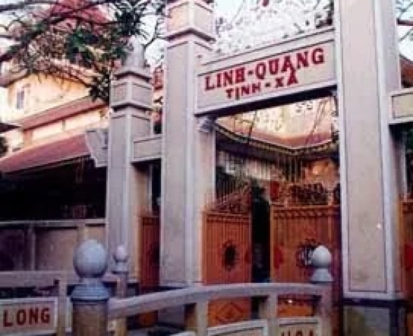 Tịnh xá Linh Quang (Quận 4, TP. Hồ Chí Minh)