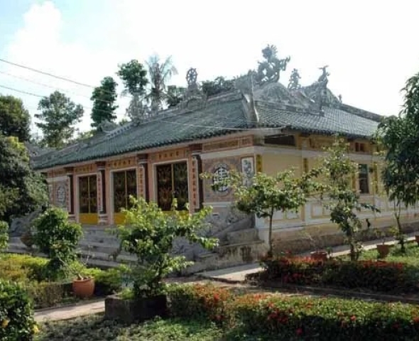 Chùa Bửu Hưng (Lai Vung, Đồng Tháp)