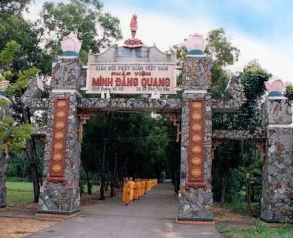 Pháp viện Minh Đăng Quang (Quận 2, TP. Hồ Chí Minh)