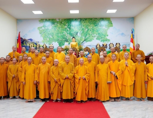 Phái đoàn Ban Hoằng pháp cùng Ban Kinh tế Tài chính TW thăm và cúng dường trường hạ tỉnh Bắc Giang và Vĩnh Phúc