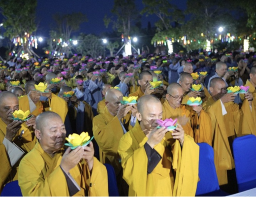 Bến Tre: Ban Trị sự GHPGVN H.Châu Thành tổ chức lễ hoa đăng trong Tuần lễ Văn hóa - Du lịch lần 2