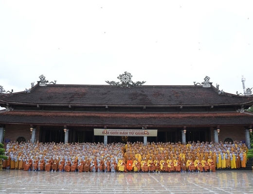 Cần thơ: Hơn 200 giới tử thọ Bồ tát giới tại Đại giới đàn Từ Quang PL.2568 – DL. 2024
