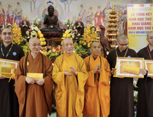 Hà Nội: Trường Trung cấp Phật học tổng kết và khai giảng năm học thứ III khóa IX (2022-2026)
