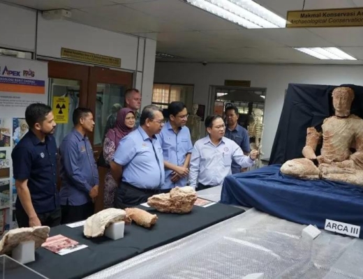 Phát hiện tượng Phật 1.200 năm tuổi tại Bukit Choras, Malaysia 