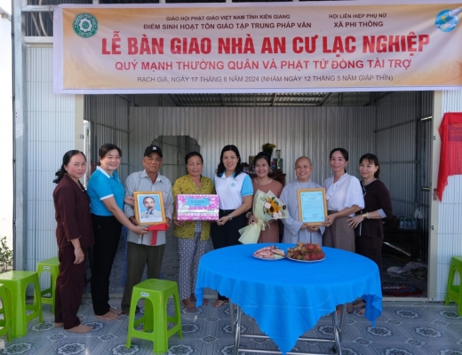 Kiên Giang: Bàn giao nhà “An cư lạc nghiệp” cho hộ nghèo